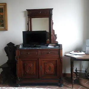 *** Pensión La Corte Medicea Italia