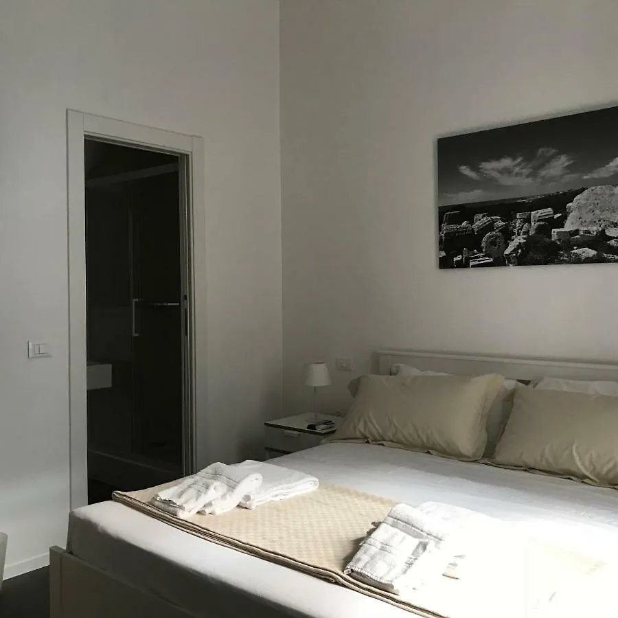 *** Guest house Fofino'S Rooms Palermo Italy